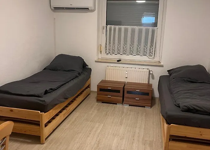 דירה Nr 2 Eg 3 Zkb Fuer Firmen Und Familien *