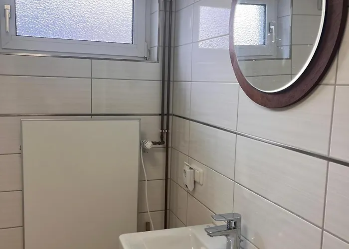 דירה Nr 2 Eg 3 Zkb Fuer Firmen Und Familien